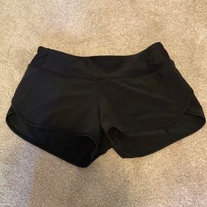 Lululemon Paddle shorts. 2.5 inch